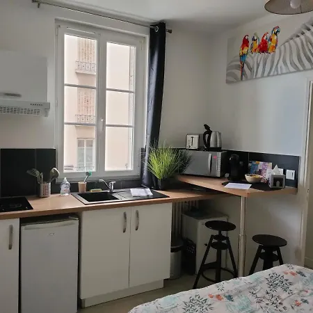 شقة Studio Fonctionnel Et Cosy, Proche Gare *